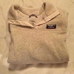 L.L BEAN SWEATER